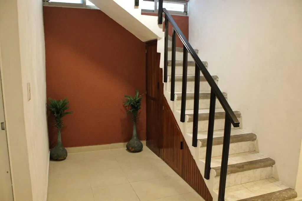Espaciosa,Centrica Y Bonita Casa, 10 Personas Cancun Apartment